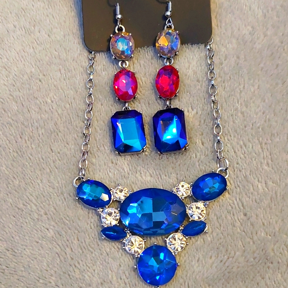 Iridescent Blue Necklace & Earrings Set